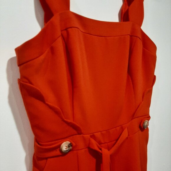 Adelyn Rae Lenora scalloped minimalist normcore date night romper - Picture 13 of 13